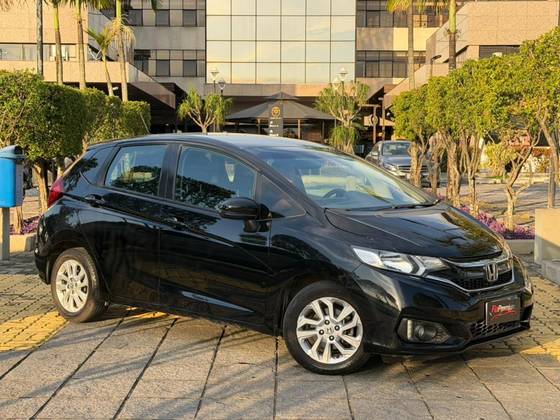 HONDA FIT 1.5 LX 16V FLEX 4P AUTOMÁTICO HONDA FIT 1.5 LX 16V FLEX 4P AUTOMÁTICO